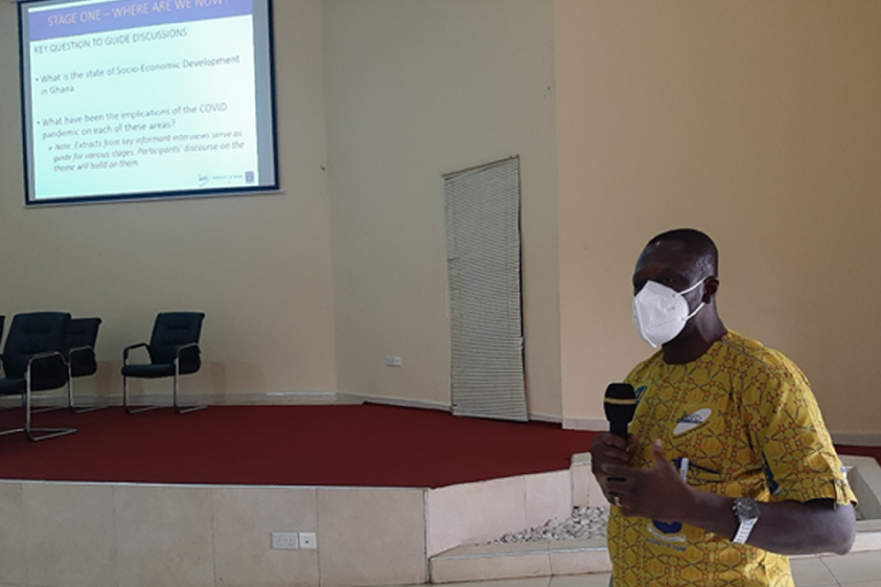 Dr Bawakyillenuo addresses participants