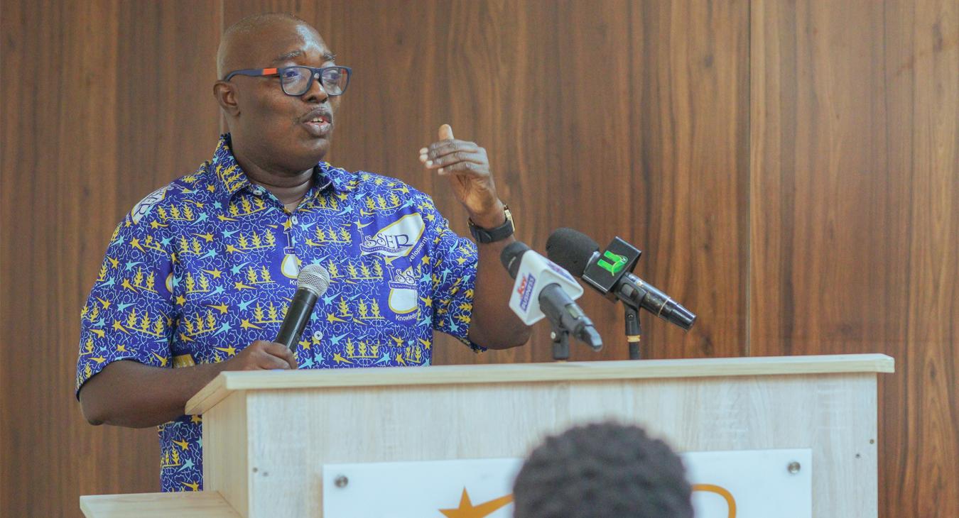 Prof. Robert Darko Osei, Director of ISSER, presents the Institute’s analysis of the 2026 Mid-Year Budget Statement.